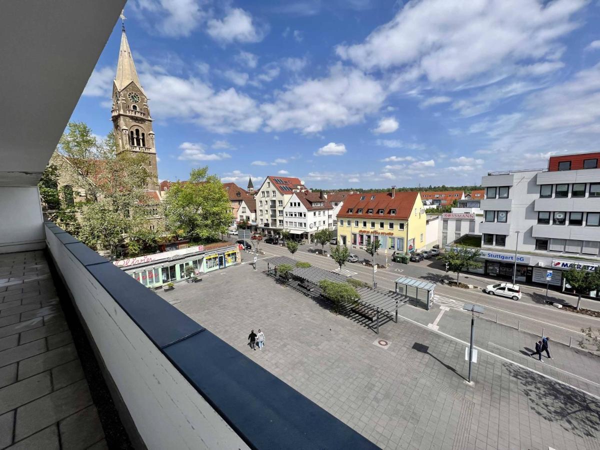 Nujen- Hotel Und Apartment Stuttgart Zuffenhausen Estugarda Exterior foto