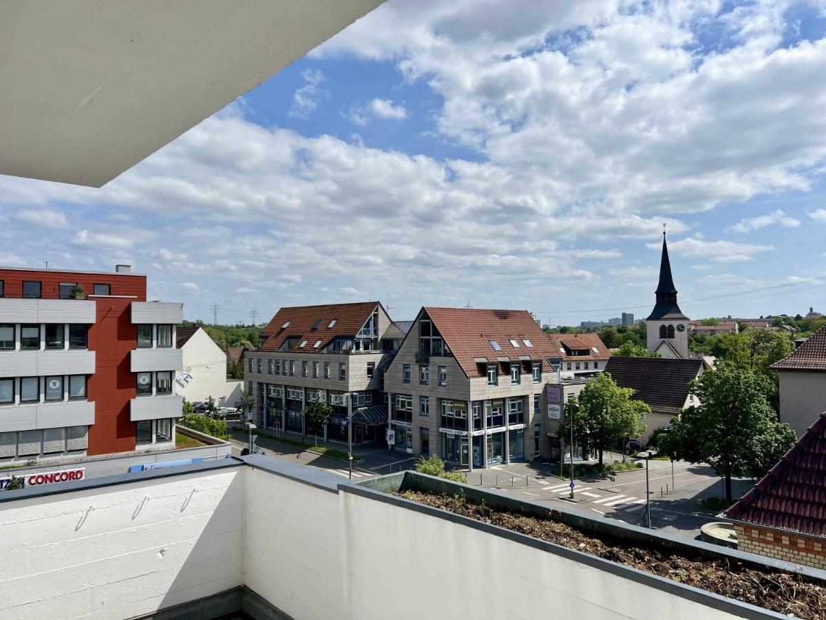 Nujen- Hotel Und Apartment Stuttgart Zuffenhausen Estugarda Exterior foto